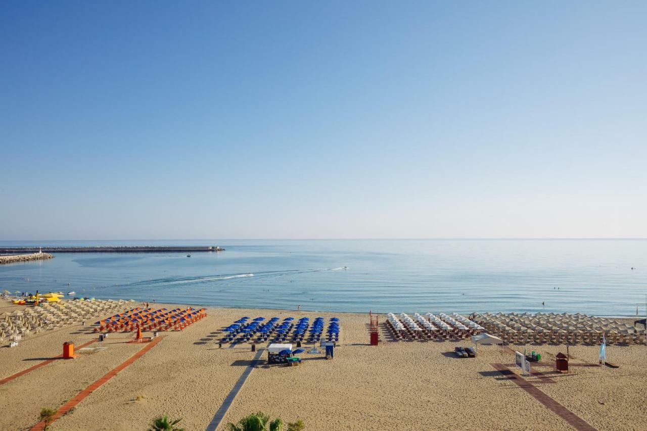 Breathless Sea Apartment Rethymno  ภายนอก รูปภาพ